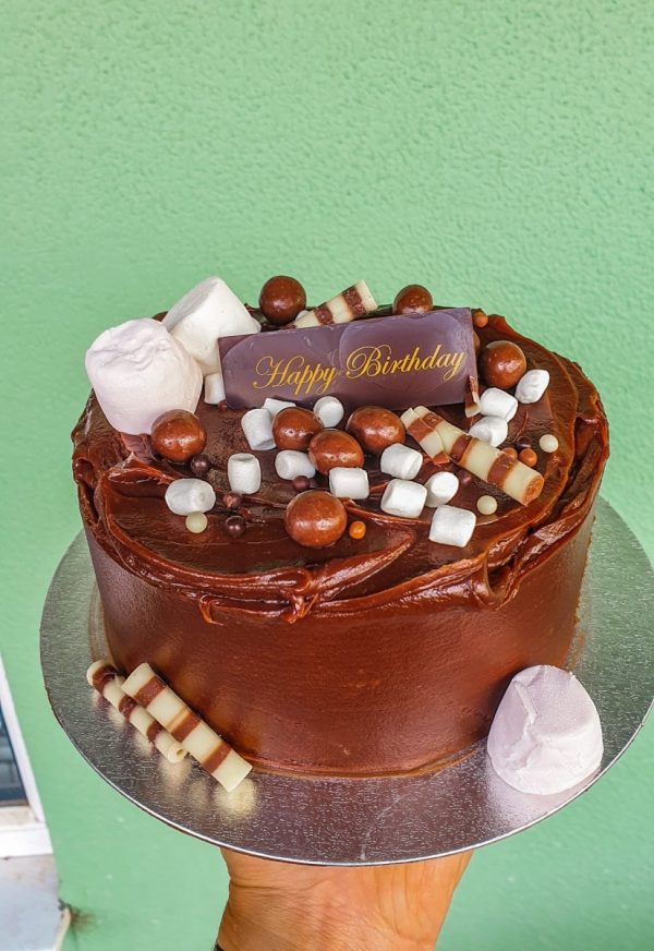 7" Chocolate Biscuit Cake