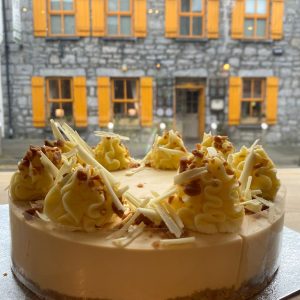 Decadently Creamy Caramel Cheesecake